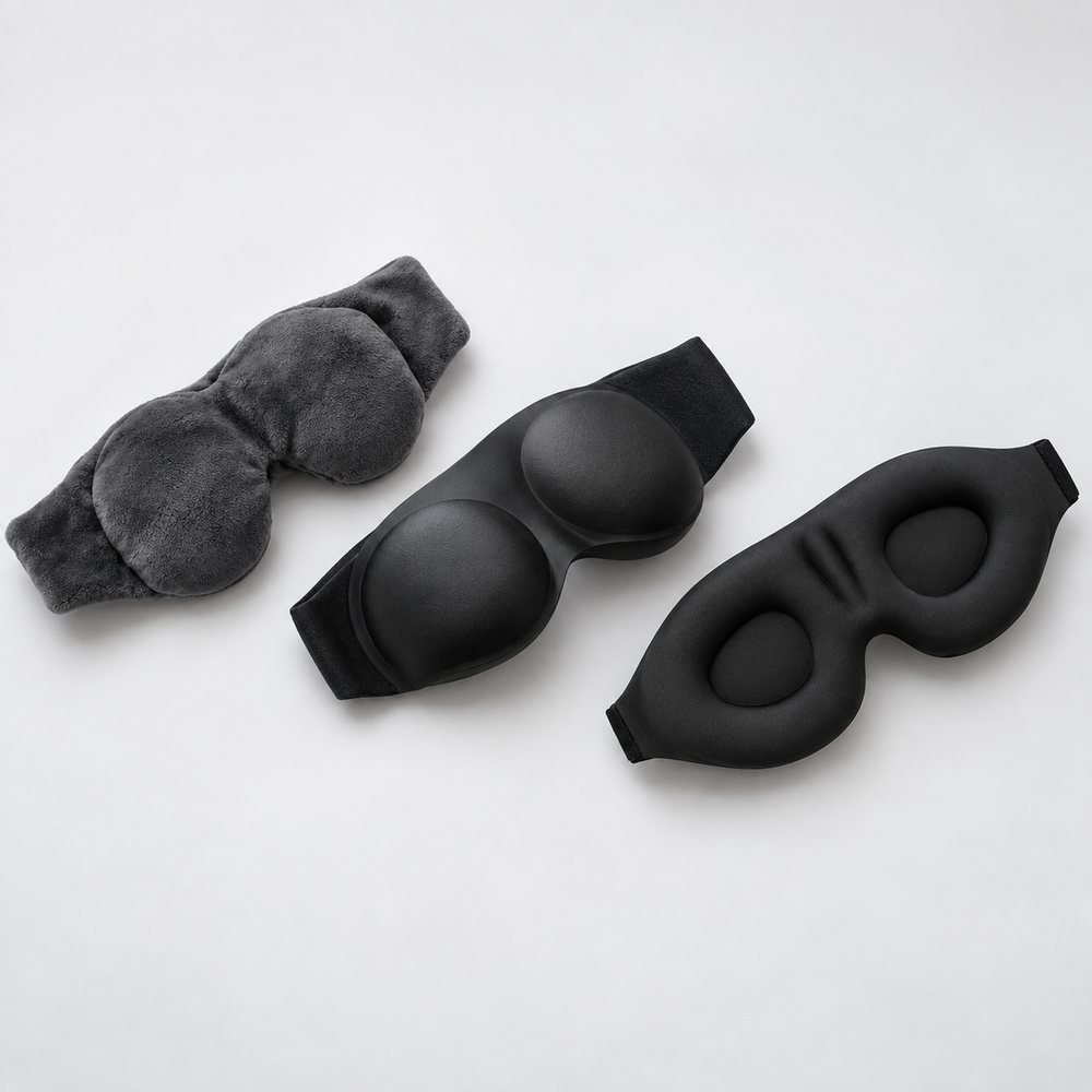 Masque de sommeil lesté 3D avec cache-oreilles, posé à plat
